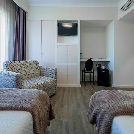 Отель Porto Mar